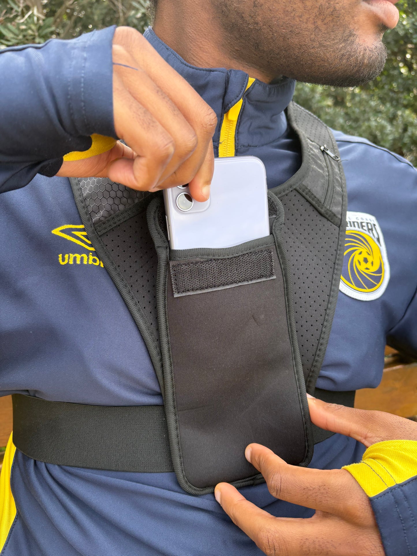 The Only Pocket You’ll Ever Need - SprintSphere™ SinglePocket Vest