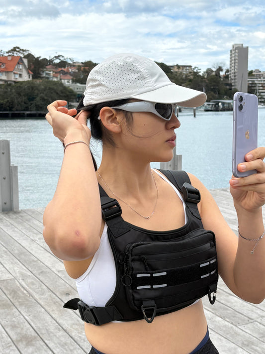 Run Hands Free With Secure Front Storage - SprintSphere™ CoreChest Running Pack