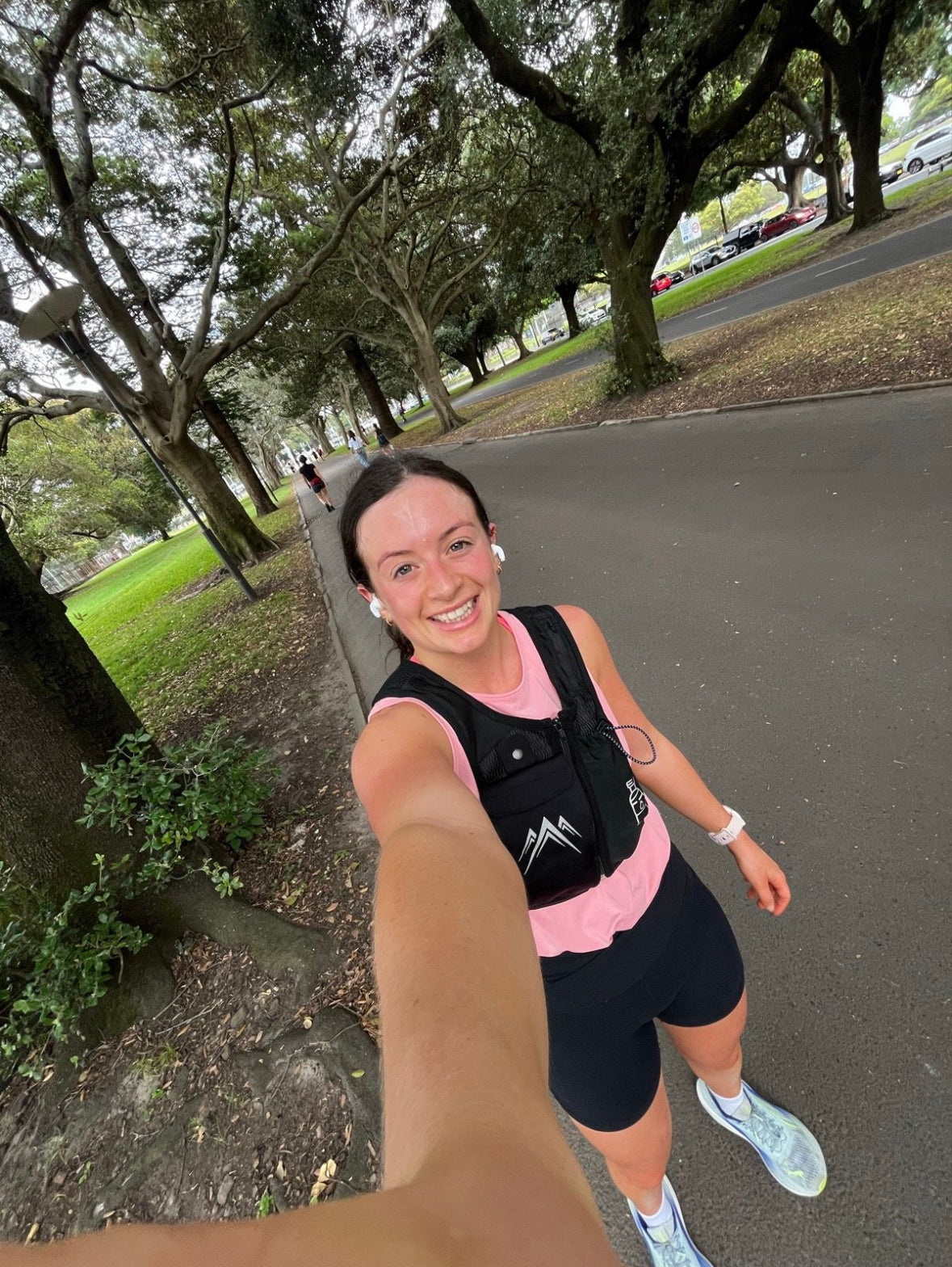 CarryLite Running Vest - Zero Bounce Storage For Your Phone & Hydration